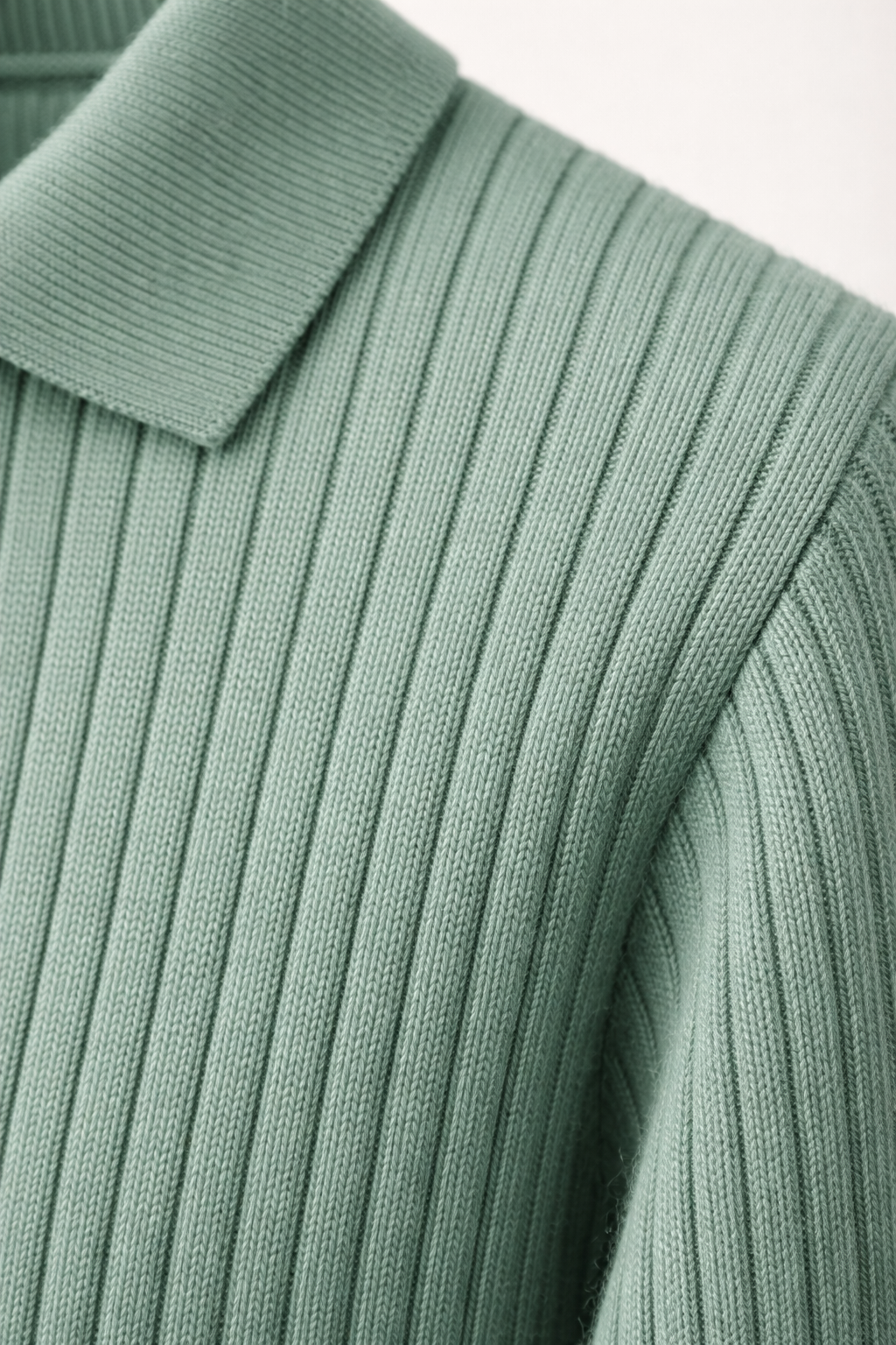 Ribbed Half-Zip Light Green
