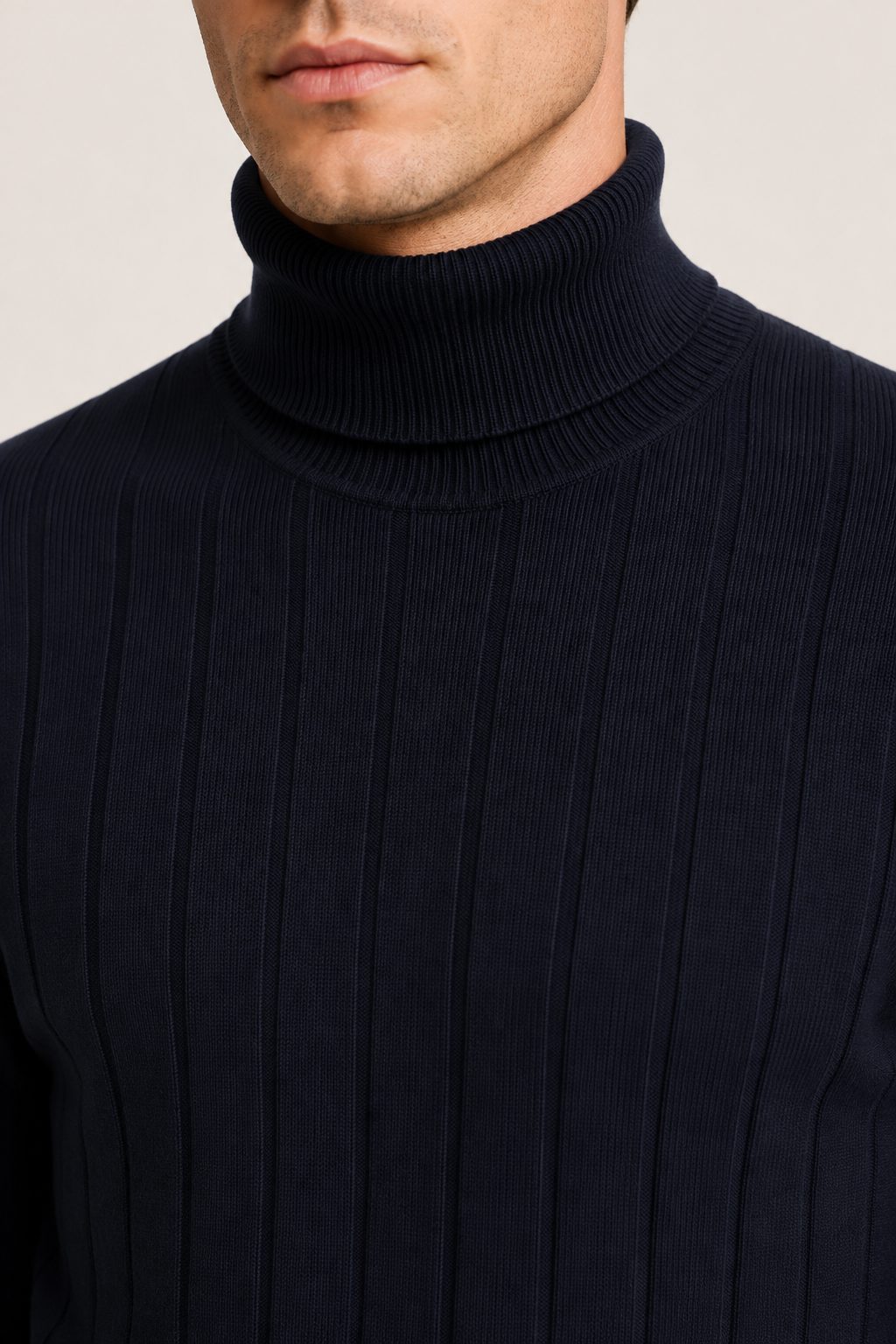 Tailored Turtleneck Navy