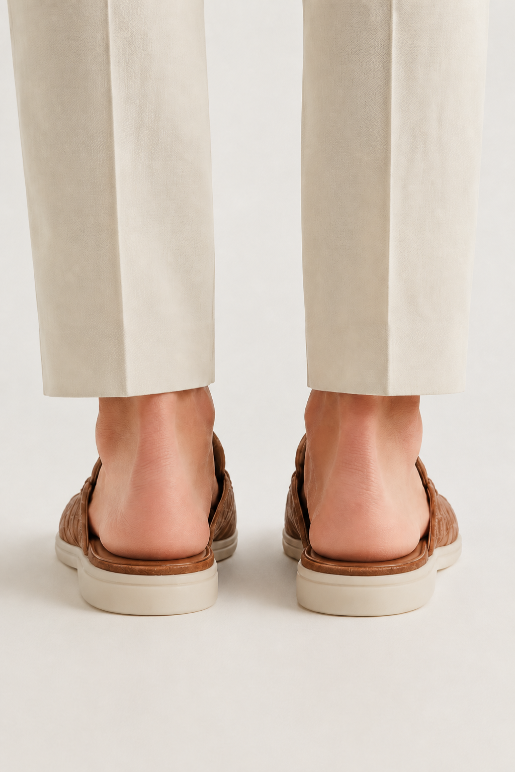 Croco Mule Yacht Tan