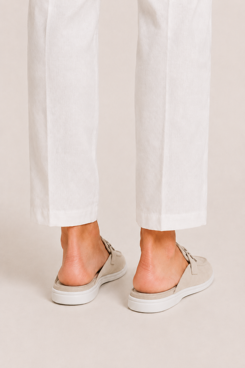 Ancestral Buckle Mule Light Grey