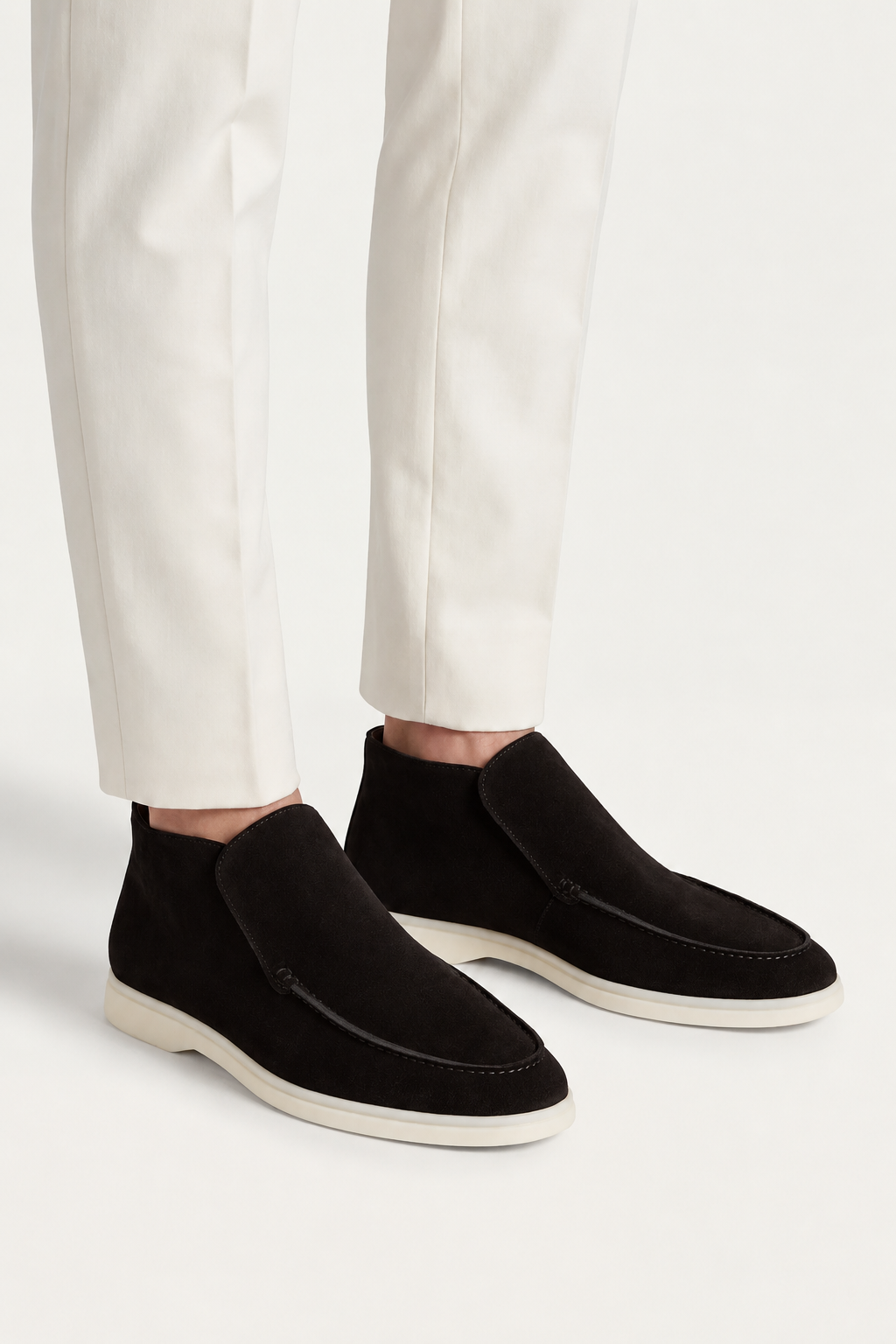 Cortina Suede Loafer Black