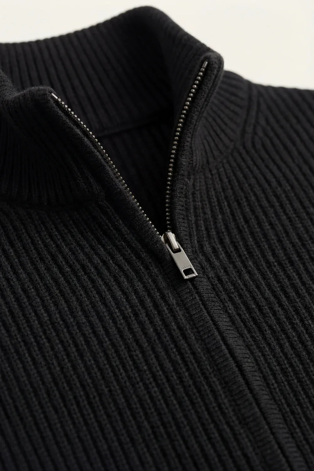 Lodève Zip Knit Black
