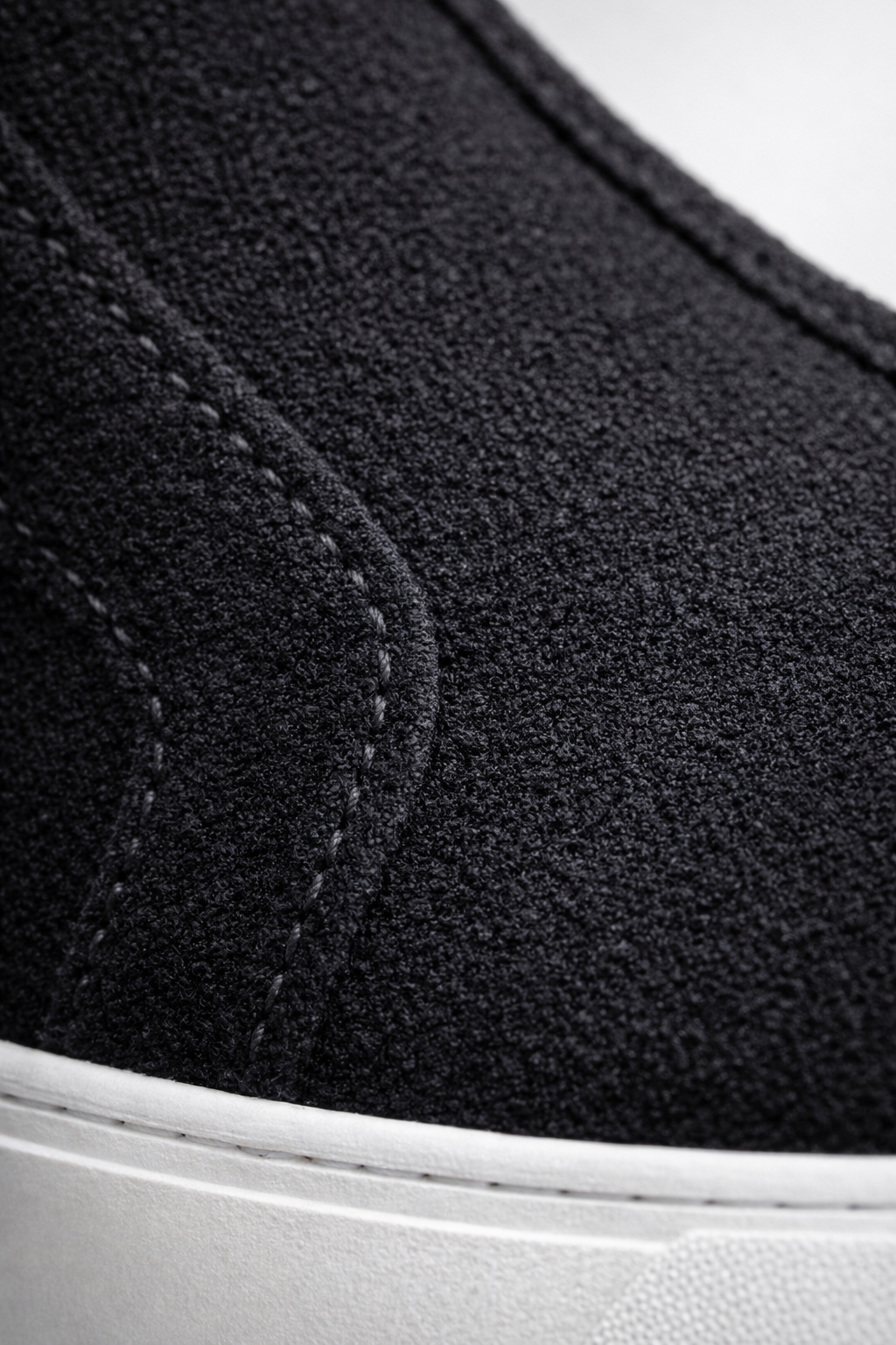 Savien Slip-On Black