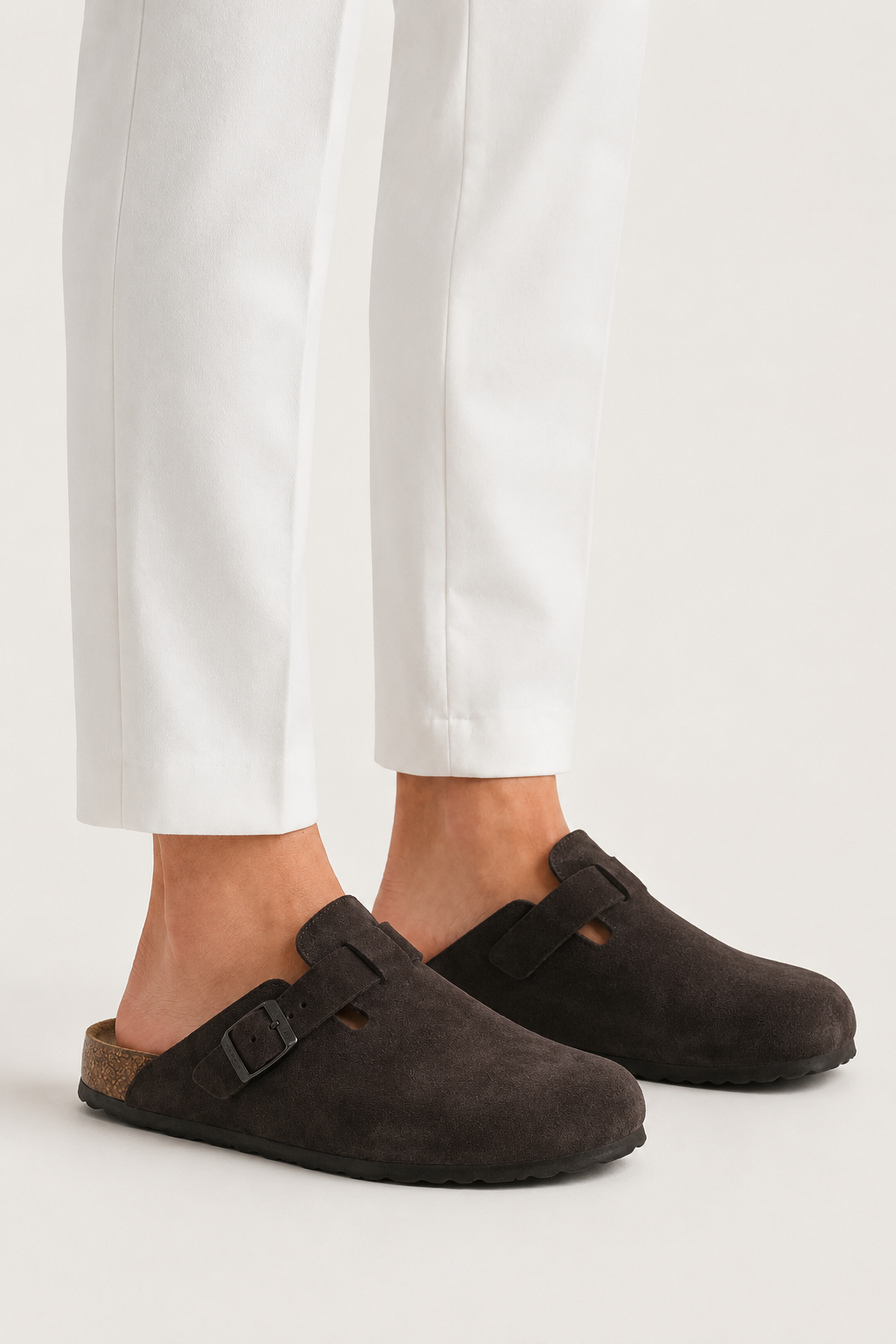 Montreux Suede Clog Chocolate