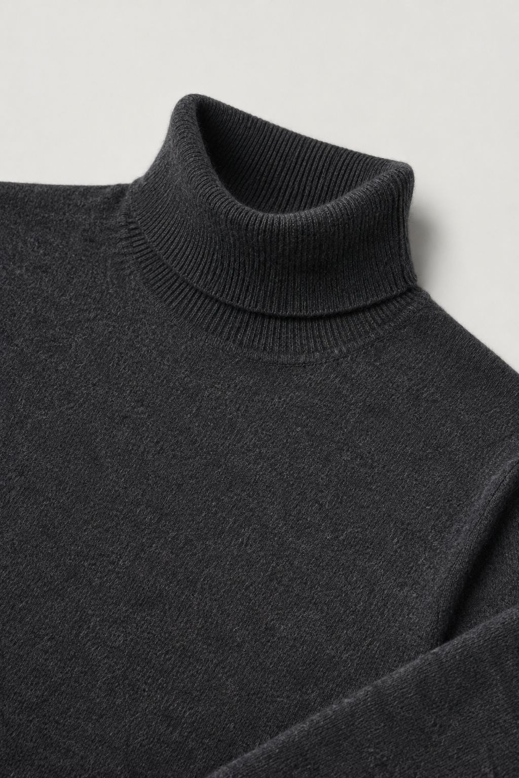 Bellamy Turtleneck Gray