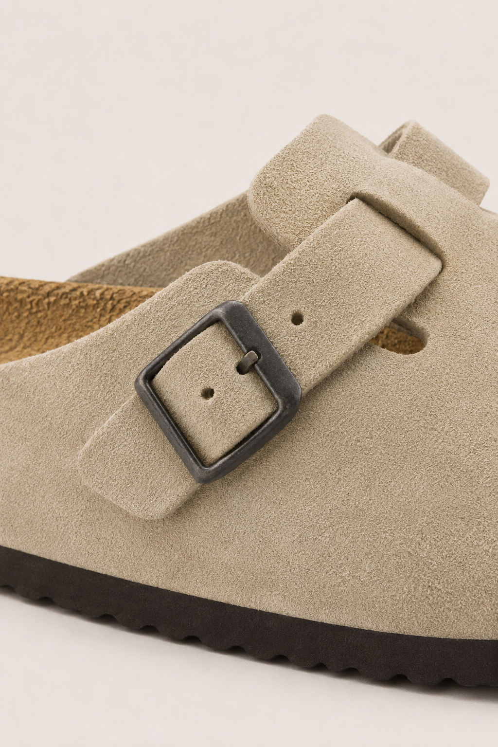 Montreux Suede Clog Sand