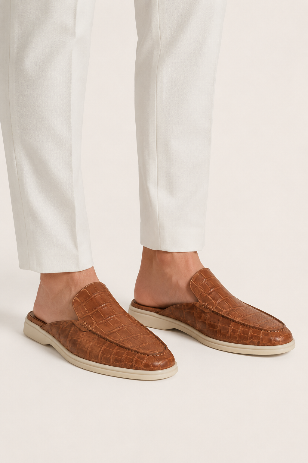 Croco Mule Yacht Tan