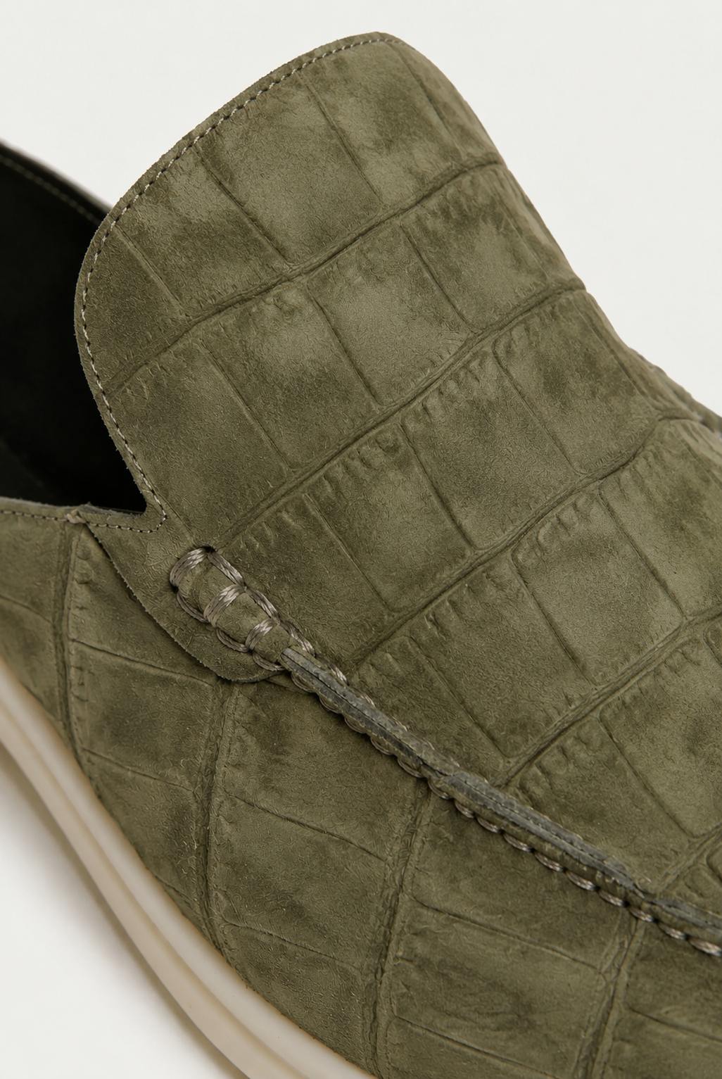Croco Mule Yacht Olive