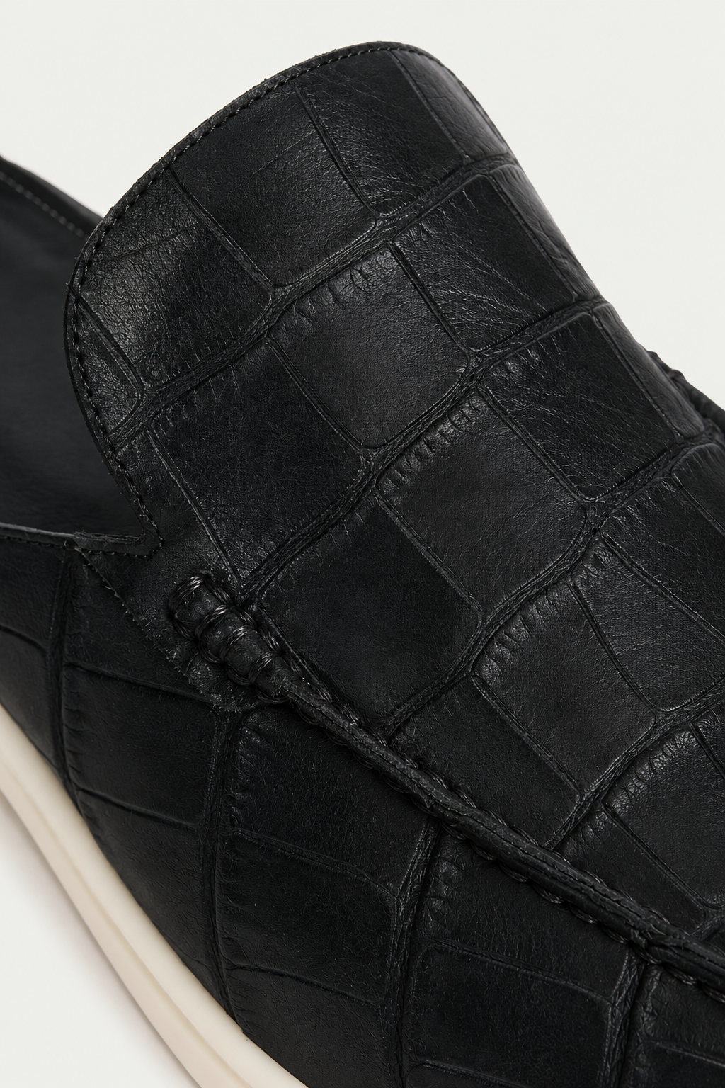Croco Mule Yacht Black