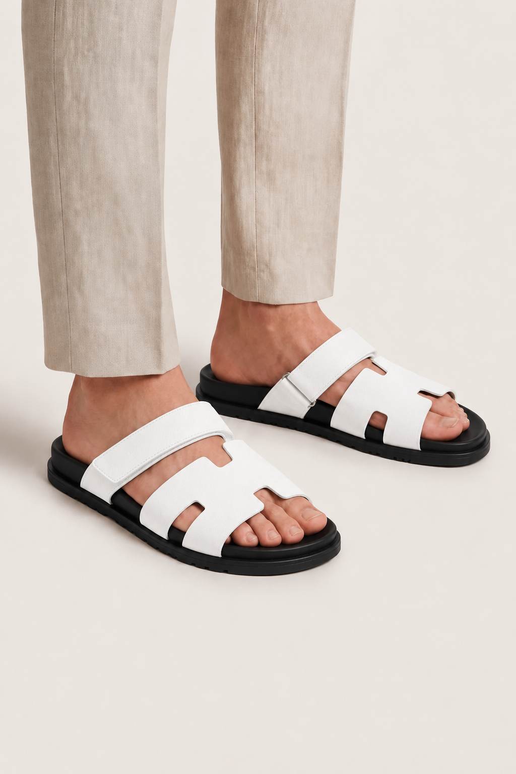 Virello Sandal White/Black