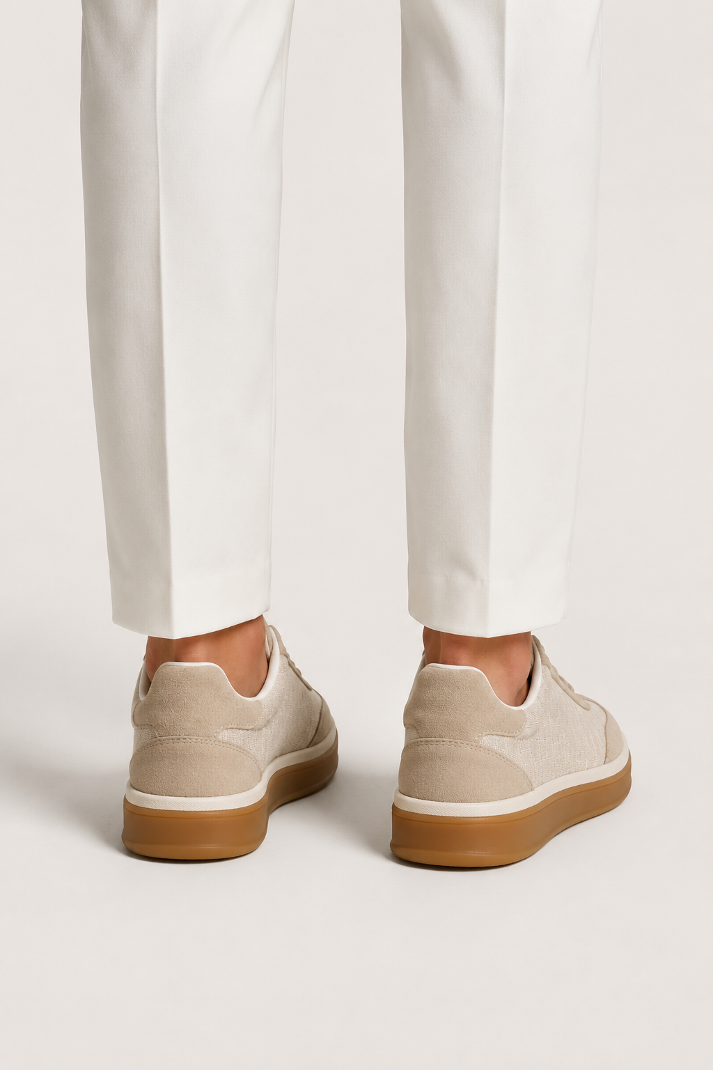 Avenza Sneaker White/Beige