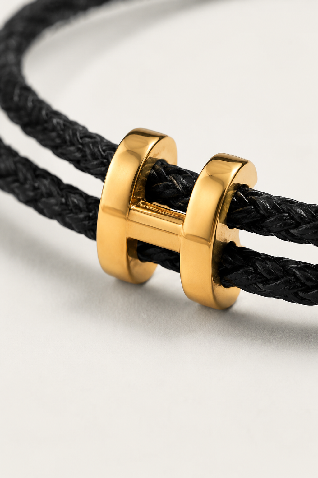 Valecour Bracelet Black/Gold