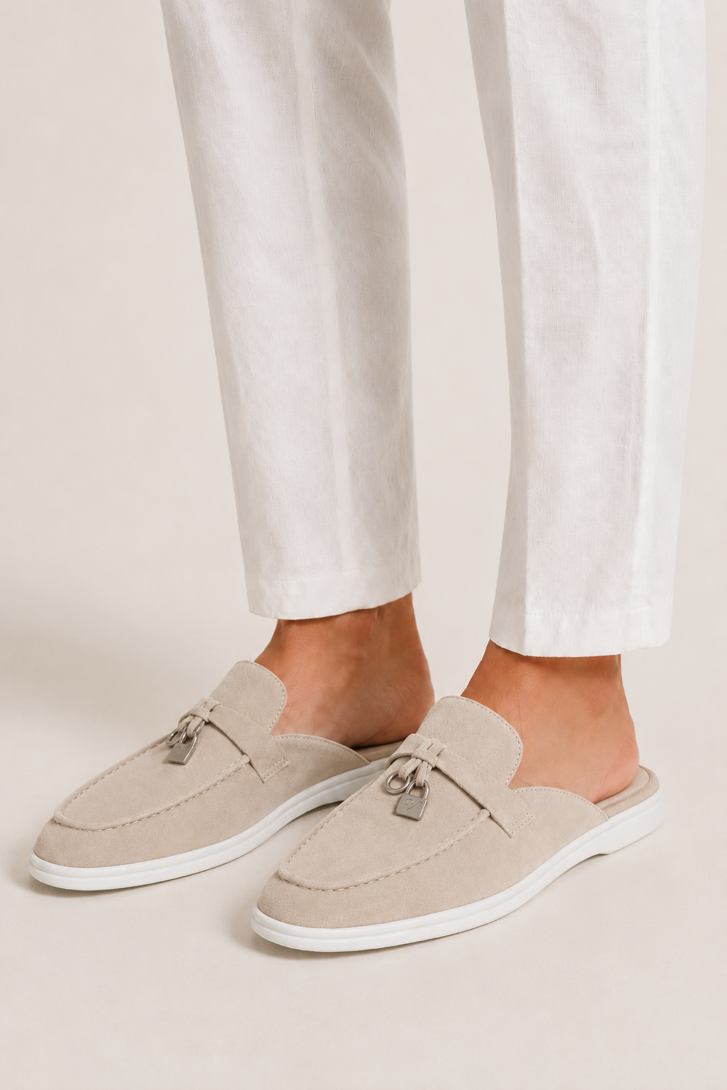Ancestral Buckle Mule Light Grey