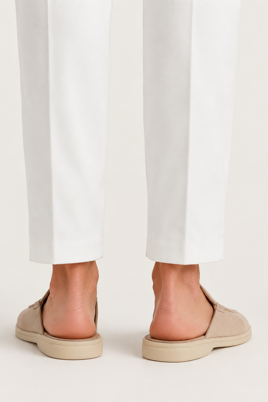 Ancestral Suede Mule Light Gray
