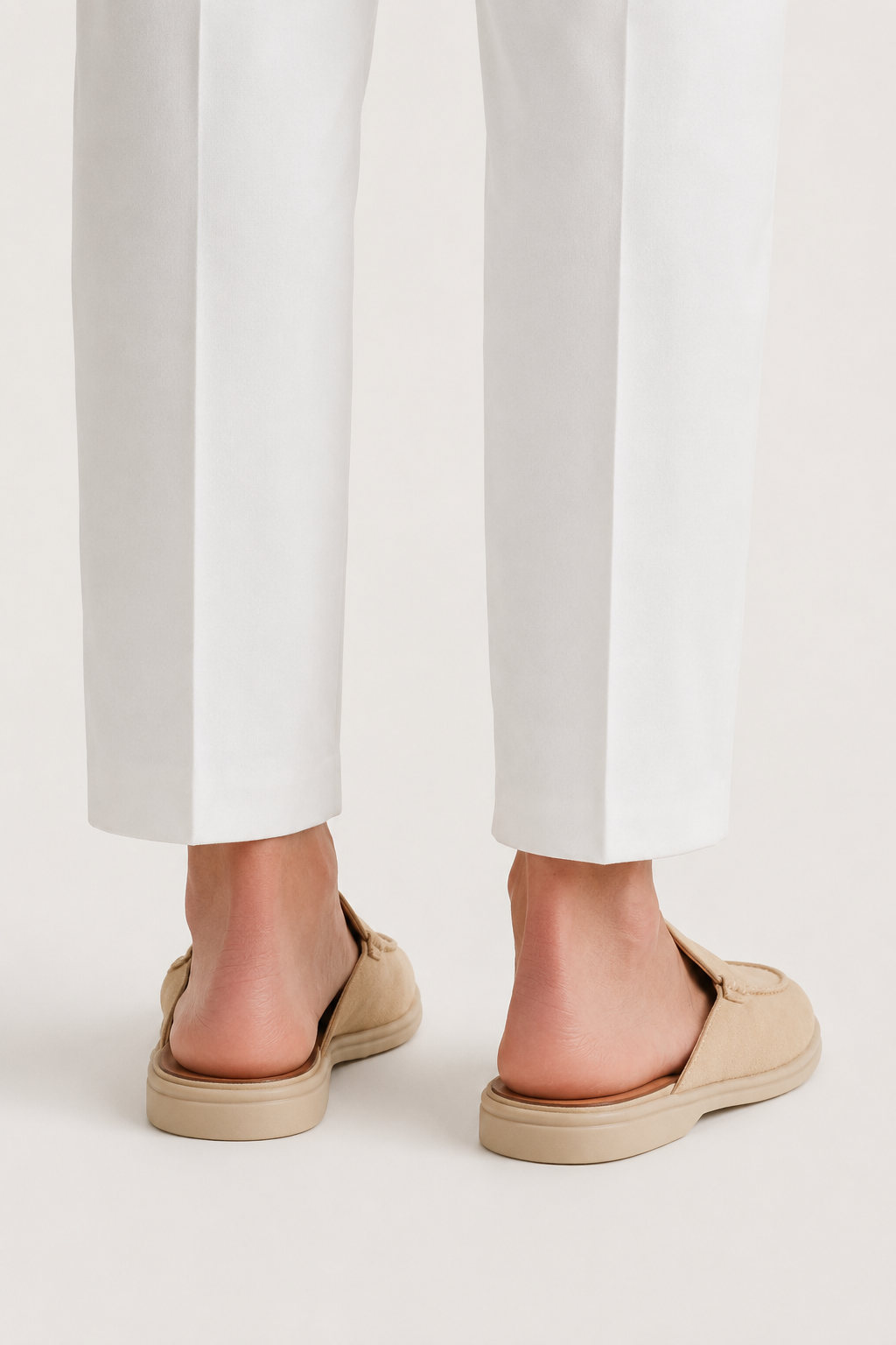 Ancestral Suede Mule Beige