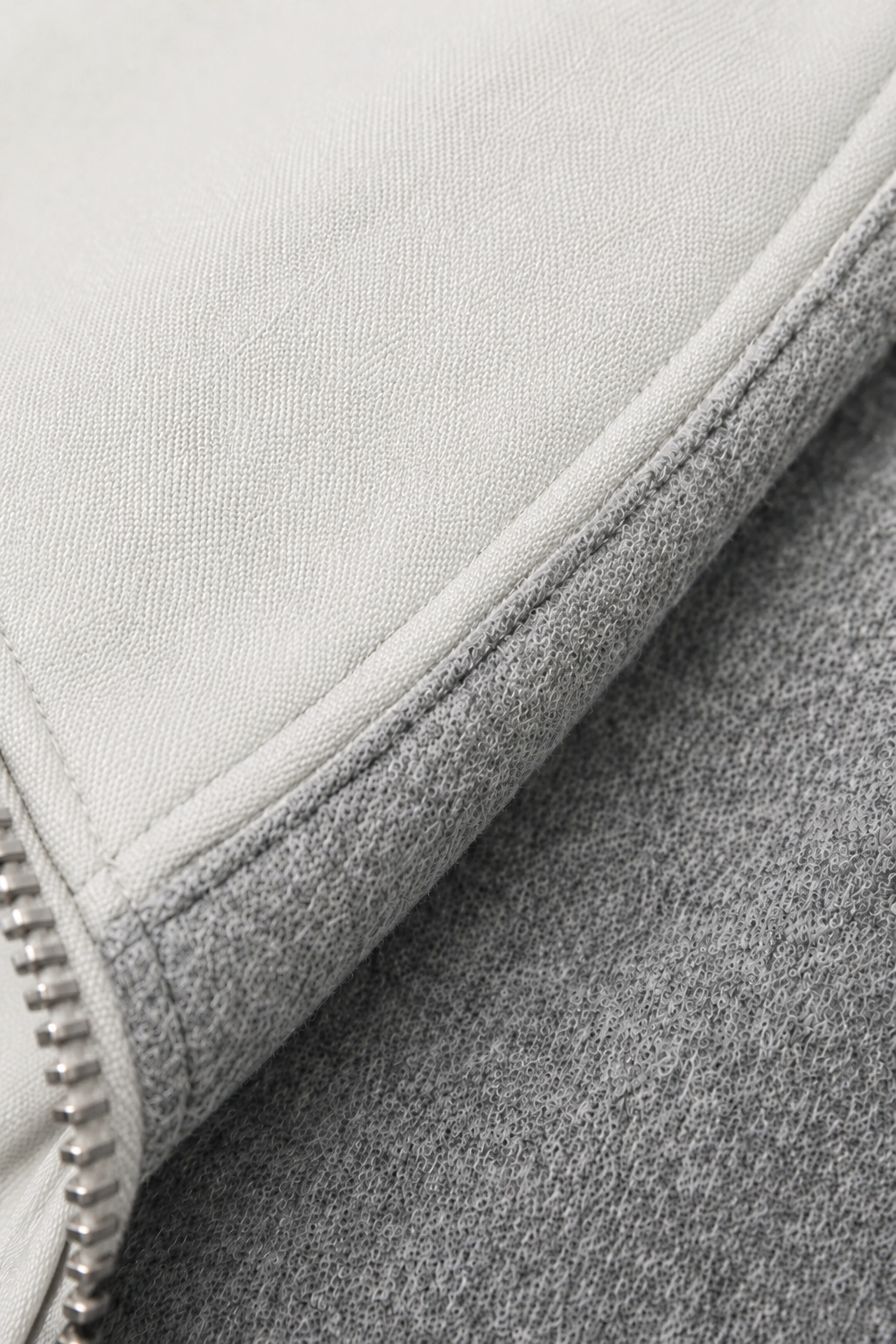 Valecour Reversible Vest Ivory