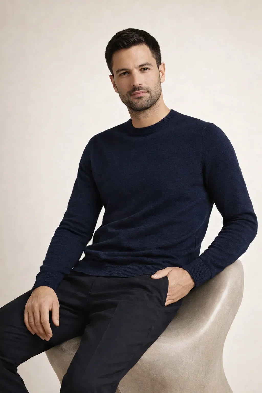 Fine Wool Crewneck Navy Blue